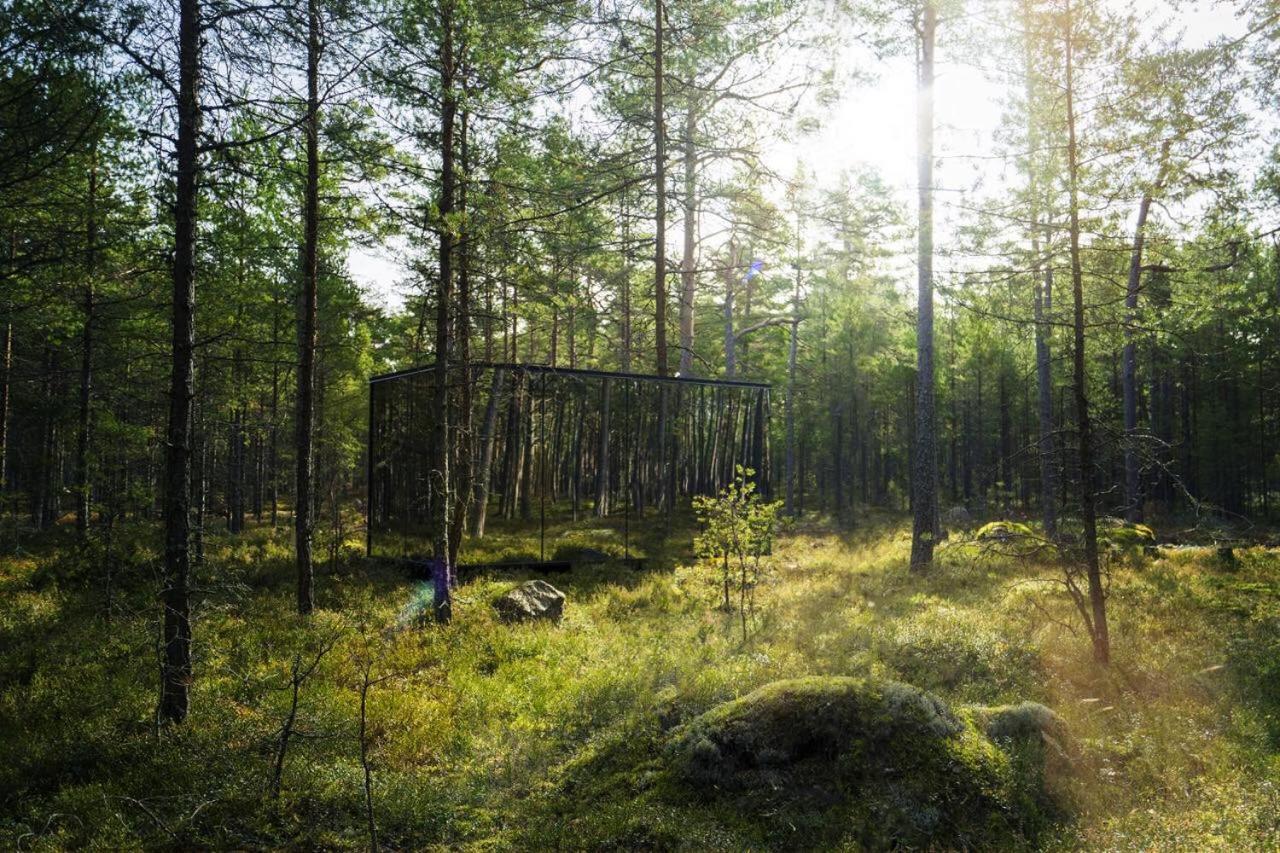 Oeoed Hoetels Rooslepa - Fika, Mysa , Skoent-With Sauna エクステリア 写真