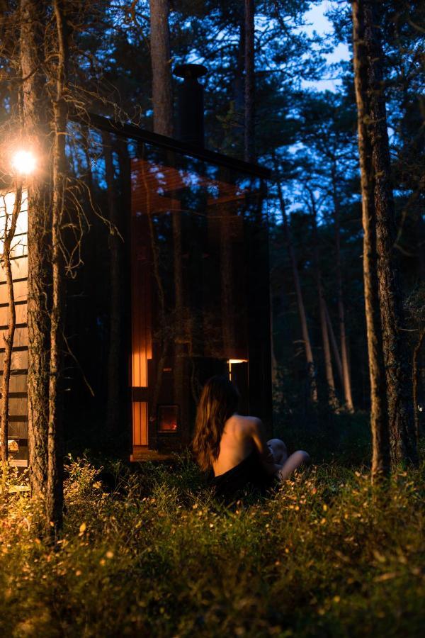 Oeoed Hoetels Rooslepa - Fika, Mysa , Skoent-With Sauna エクステリア 写真