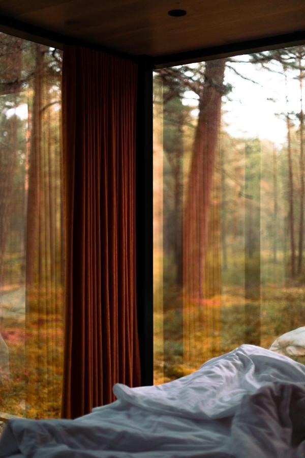 Oeoed Hoetels Rooslepa - Fika, Mysa , Skoent-With Sauna エクステリア 写真
